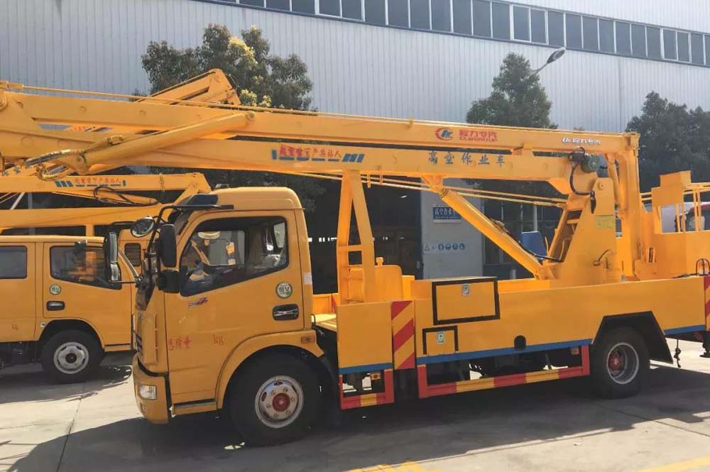 東風多利卡單排18米高空作業車圖片3