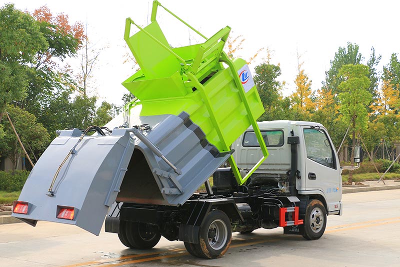 凱馬國(guó)六 3方 餐廚垃圾車圖片4