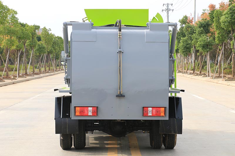 凱馬國(guó)六 3方 餐廚垃圾車圖片5